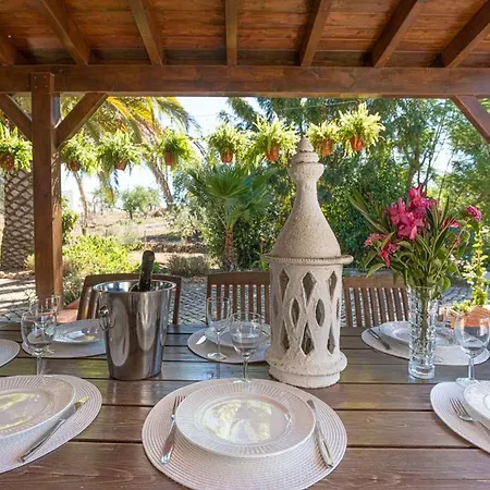 Villa Beautiful Portuguese Quinta Da Alfazema 4 Bedrooms Private Swimming Pool Tennis Court *