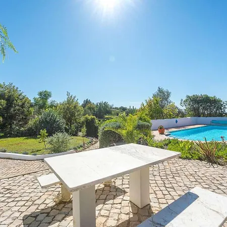 Villa Beautiful Portuguese Quinta Da Alfazema 4 Bedrooms Private Swimming Pool Tennis Court