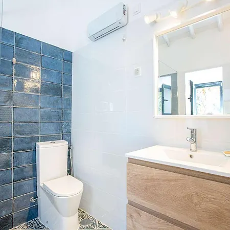 Beautiful Portuguese Quinta Da Alfazema