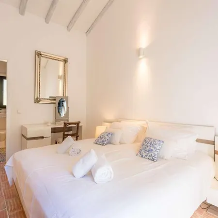 Beautiful Portuguese Quinta Da Alfazema 4 Bedrooms Private Swimming Pool Tennis Court