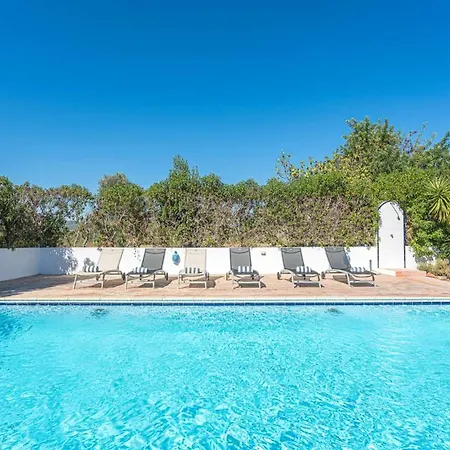 Villa Beautiful Portuguese Quinta Da Alfazema 4 Bedrooms Private Swimming Pool Tennis Court