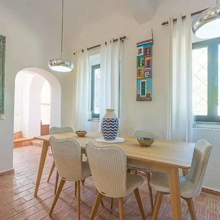 Beautiful Portuguese Quinta Da Alfazema 4 Bedrooms Private Swimming Pool Tennis Court