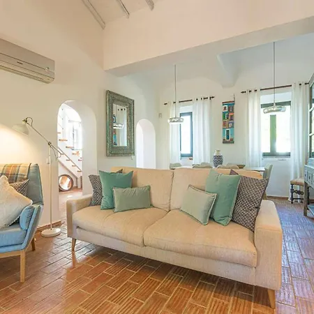Beautiful Portuguese Quinta Da Alfazema 4 Bedrooms Private Swimming Pool Tennis Court Villa Tavira